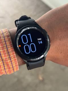 Samsung Galaxy Watch 4 classic 46mm Just box open