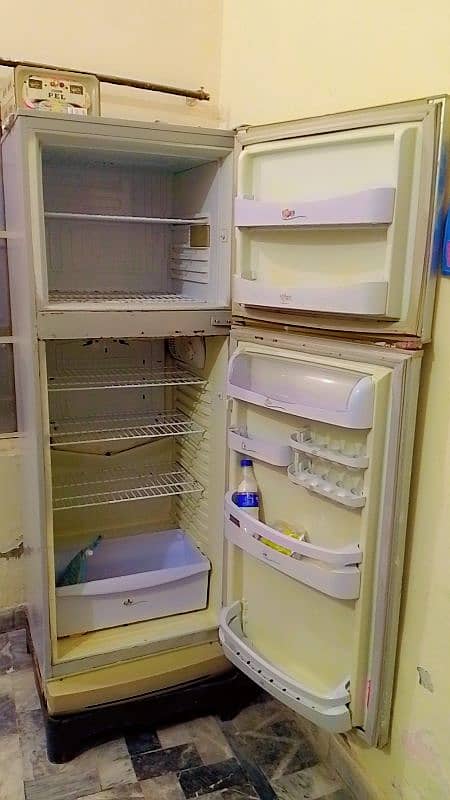 PEL Refrigreter 2