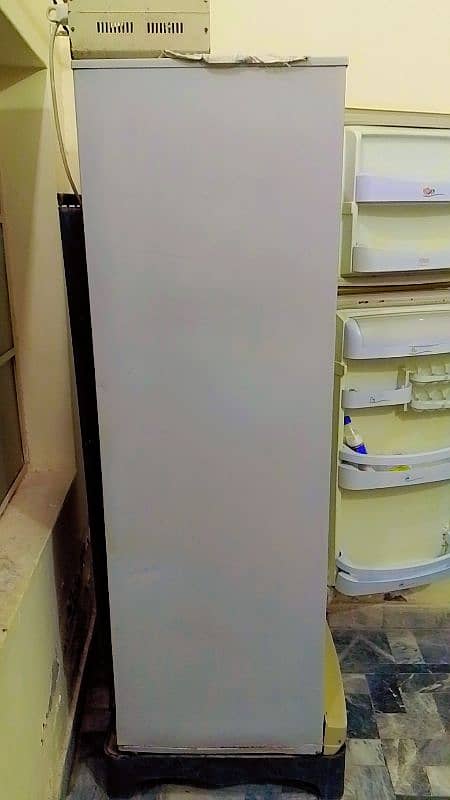 PEL Refrigreter 7