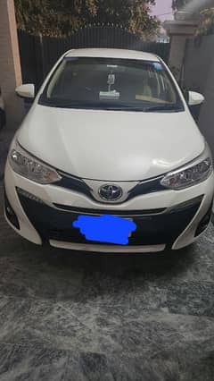 Toyota Yaris ativ cvt