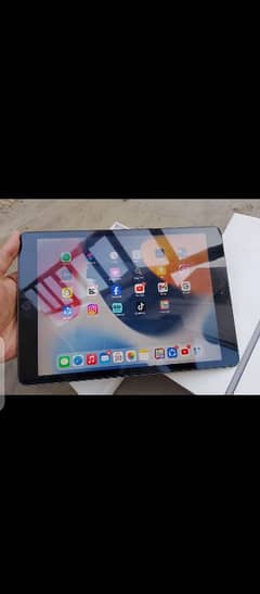 i pad 7th 32gb