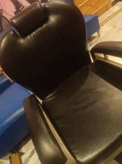 salon chairs