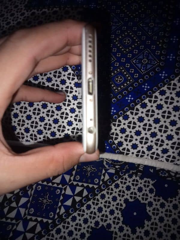 iphone  6 non pta all condition correct 2