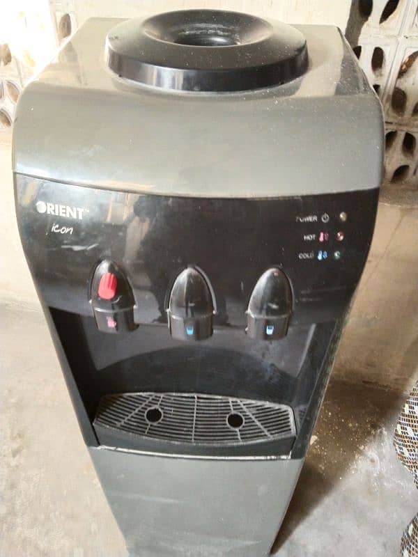 Orient  water Dispenser good condition 1