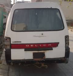 Mitsubishi L300 Van for sale