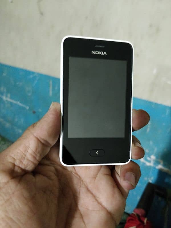 Nokia asha 501 0