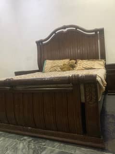 Solid wooden bed with Fine Quality Spring Diamond Mattress