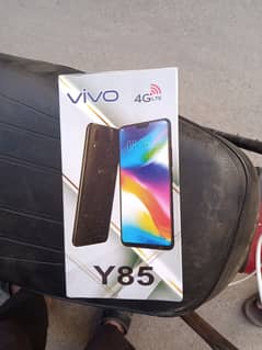 Vivo y85 with box 4/64