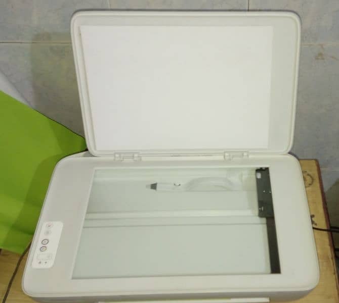 HP DESKJET 2132 1