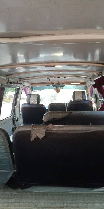 toyota hiace 3