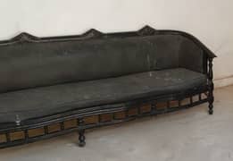 3 Seater Sofa For Urgent Sale