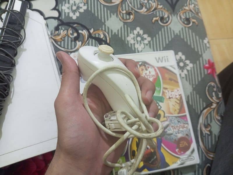 Nintendo Wii with 6 Games 5