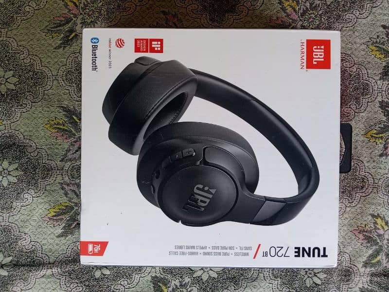 jBL wireless Headphones 3