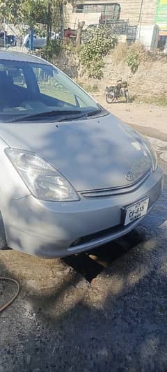 Toyota Prius 2011 model 2014 registered