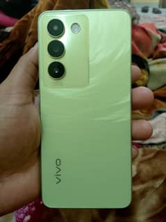 Vivo y100