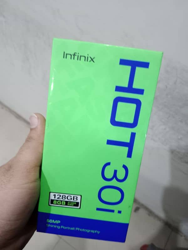 infinix hot 30i 4+4gb 128gb in warranty 1