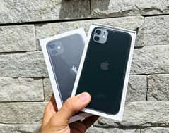 iphone 11 64GB Non PTA Factory Unlock with Box