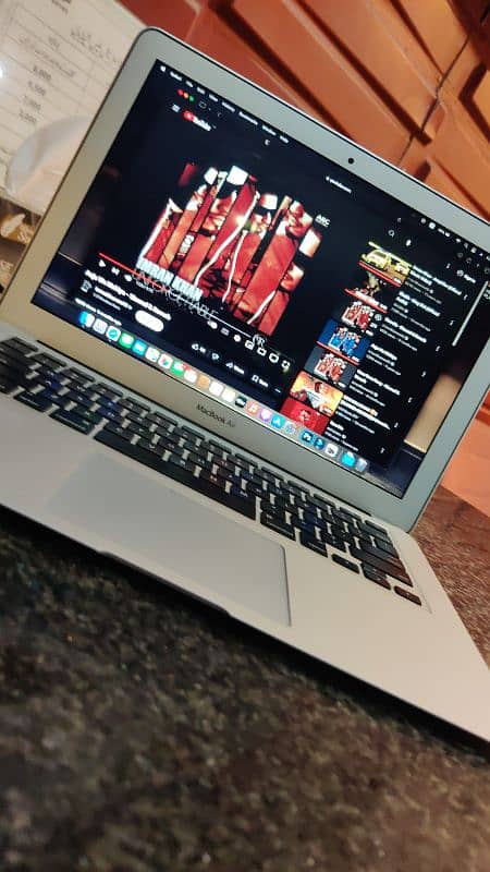 MacBook Air 2017 0