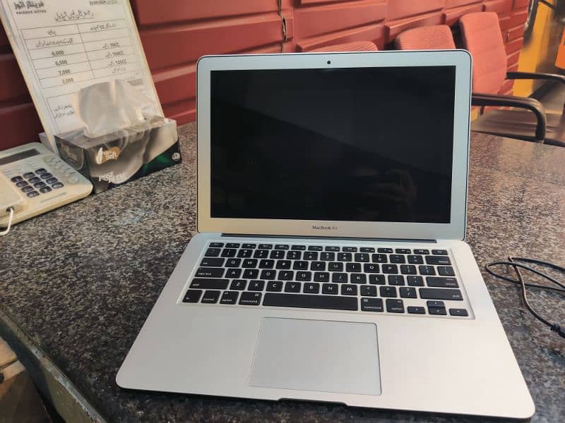 MacBook Air 2017 1