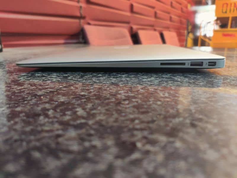 MacBook Air 2017 9