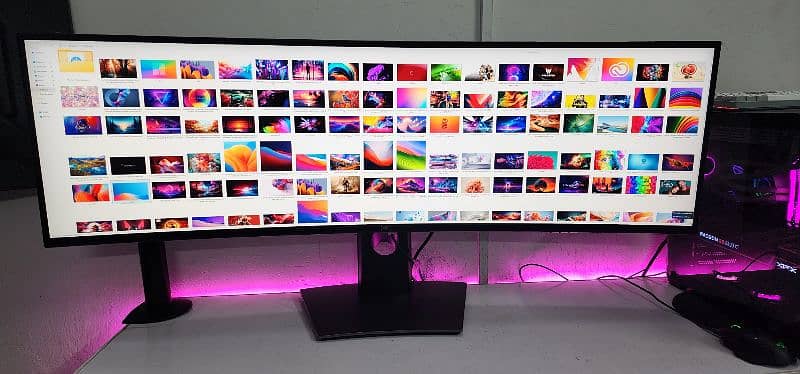 Dell 49" 5K curved Ultra wide Monitor Box with accessories 6