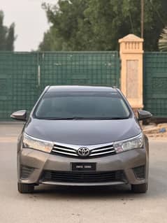 Toyota Corolla GLI 2015/16 Karachi number fresh home used