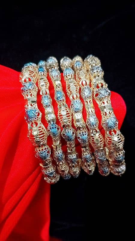 Bangles GOLD style. wholesale rates 10