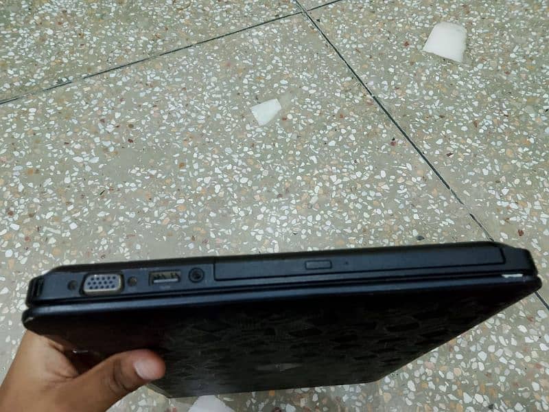 Dell Latitude E5440 2