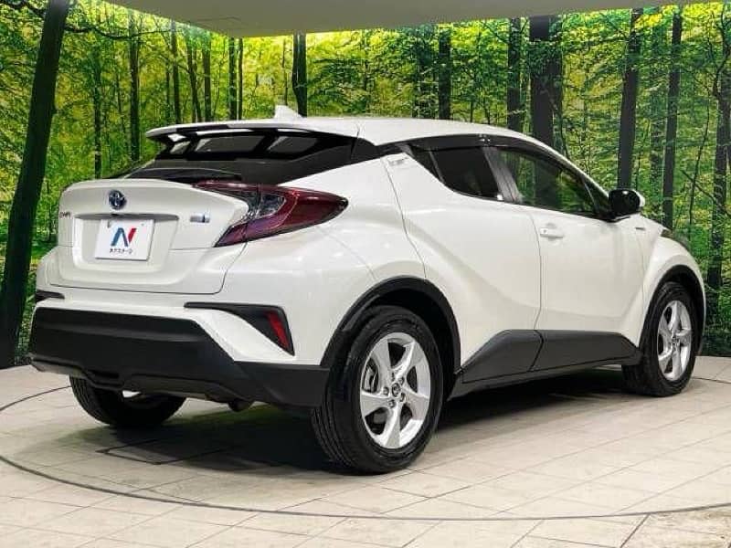 Toyota C-HR 2019 4 Grade FRSH2024 Import CHR 2018 2020 cross 2024 2023 1