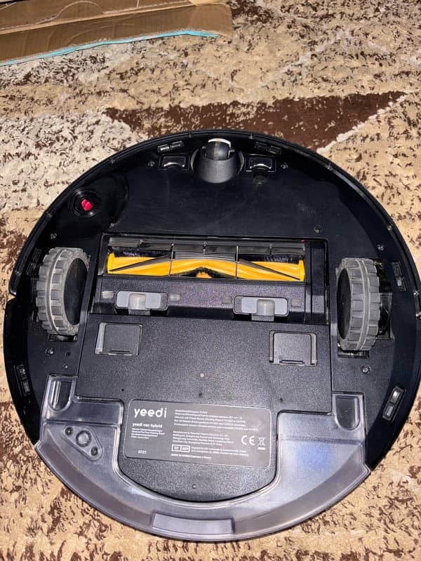 Yeedi Vac Hybrid Robot Vacuum + Mop 2