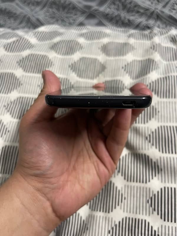 HTC DESIRE 630 2/16 good condition 4