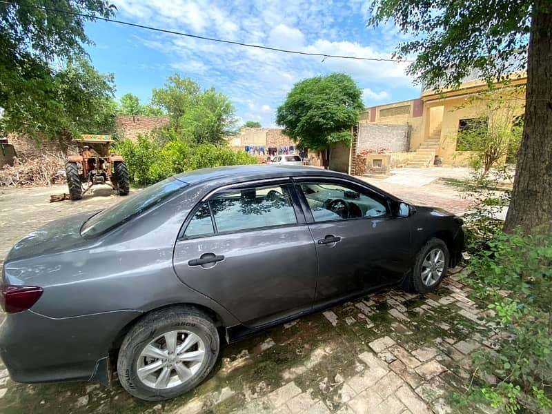 Toyota Corolla GLI 2011 4