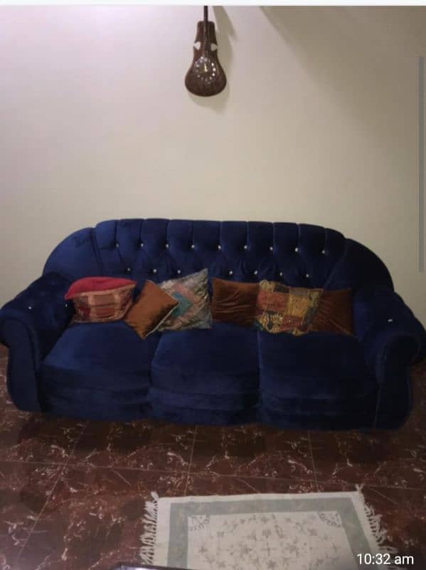 i am sale my sofa set just brand new ki tara ha 2