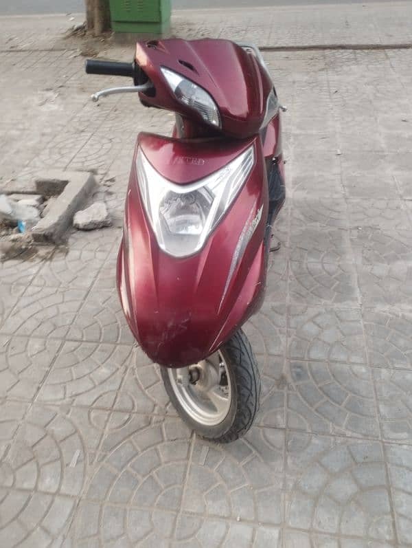 scooty for sale 0