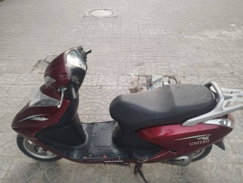 scooty for sale 2