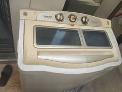 Kenwood cyclone washing/dryer machine in excellent condition