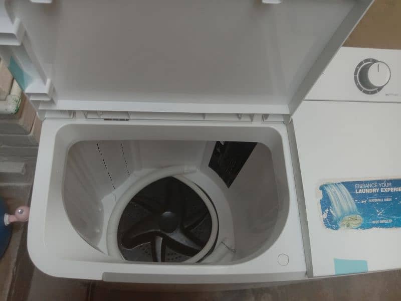 Dawlance DW 6550 W Twin Tub Washing Machine 4