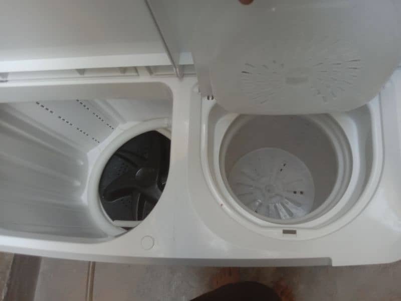 Dawlance DW 6550 W Twin Tub Washing Machine 5