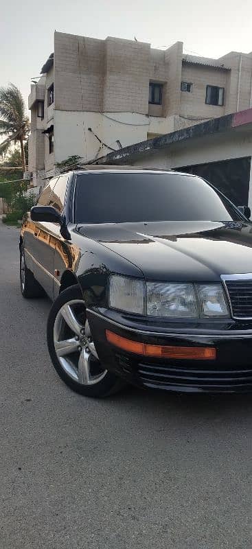 Lexus LS400 1994 Black 0