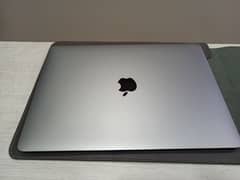 Brand New Apple Macbook M1 Ugent Sale