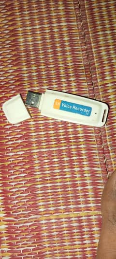 Voice recorder on so compny