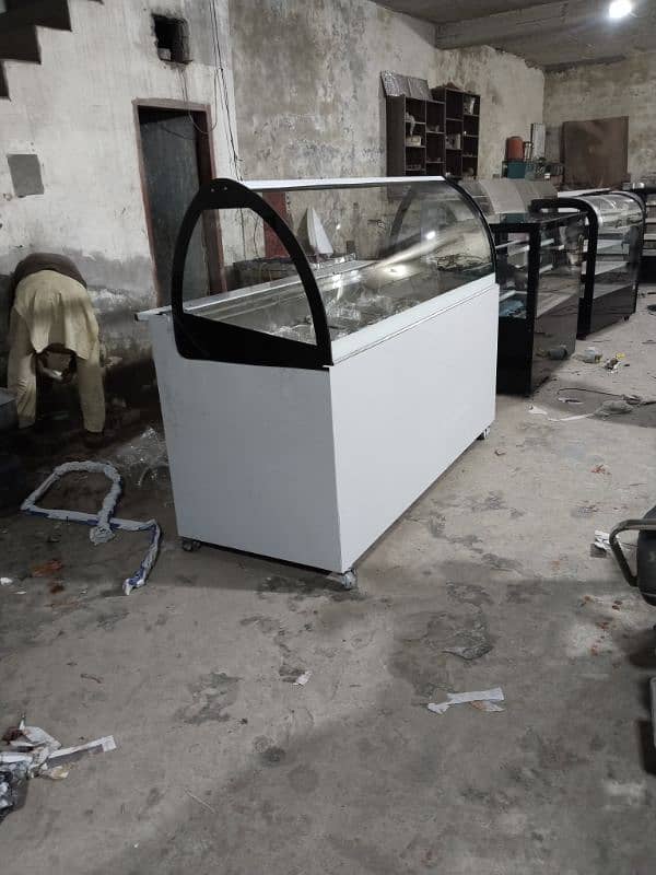 Ice Cream Display Freezer / ICE Cream Counter for sale 17