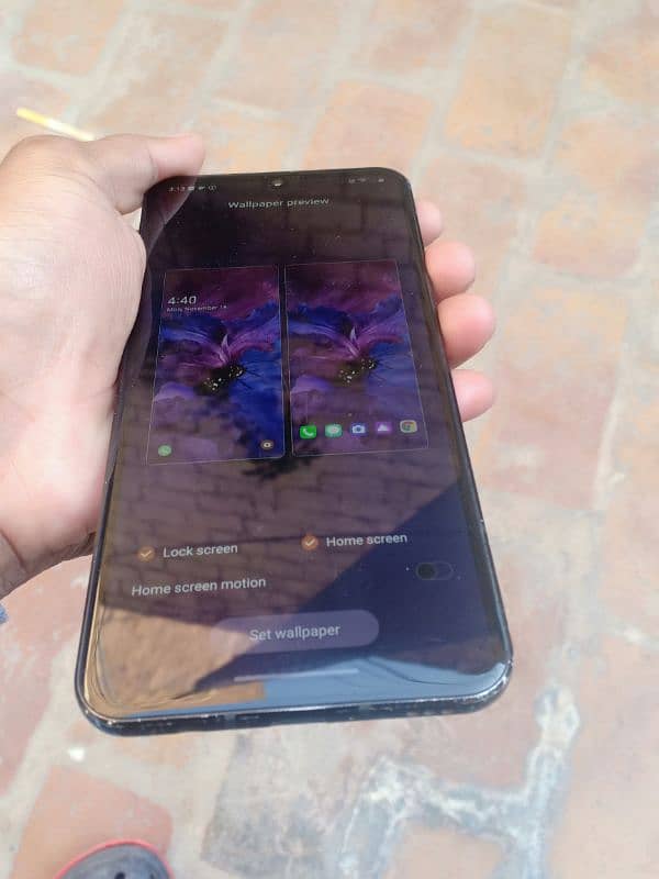 Lg v60thinq 4