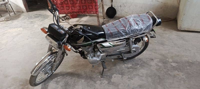 HONDA CG125 2023 | BIKE HONDA in MULTAN | 125cc SELF STARTER 2