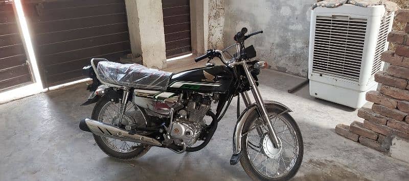 HONDA CG125 2023 | BIKE HONDA in MULTAN | 125cc SELF STARTER 4