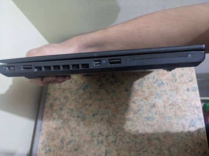 Lenovo Thinkpad Core i5 5th generation 7