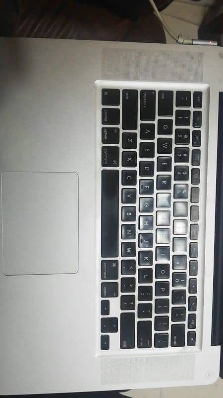 Apple MacBook Pro Core 2 Duo 2