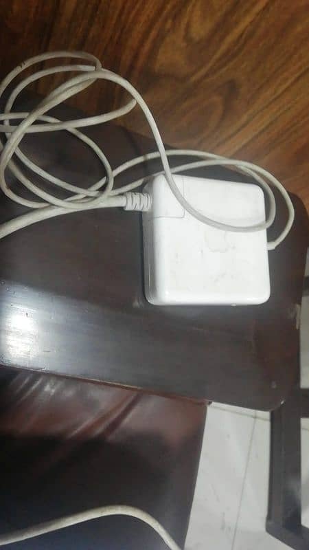 Apple MacBook Pro Core 2 Duo 4