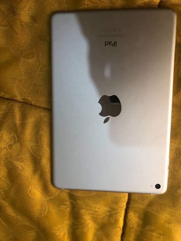 Apple Ipad Mini 4 64 gb 2