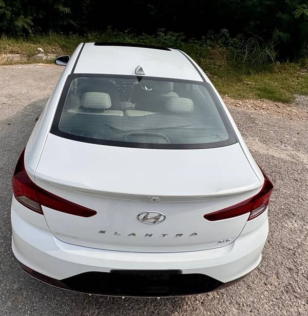 Hyundai Elantra GLS 2.0 3